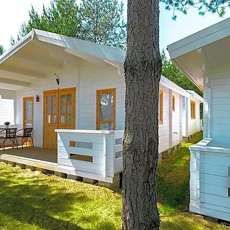 Marina Lodge